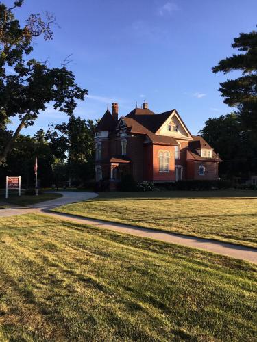Queen Anne Bed and Breakfast – Photos 5