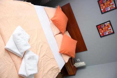 Postel nebo postele na pokoji v ubytování Hotel Elda 2
