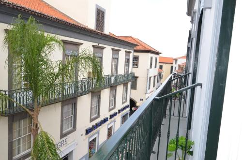 Gallery image of Edificio Charles 204 in Funchal