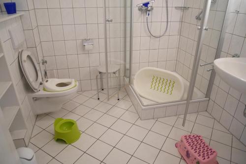 A bathroom at Nordspitze