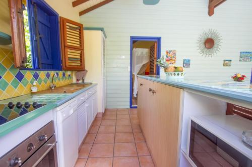 Η κουζίνα ή μικρή κουζίνα στο Habitation Capado