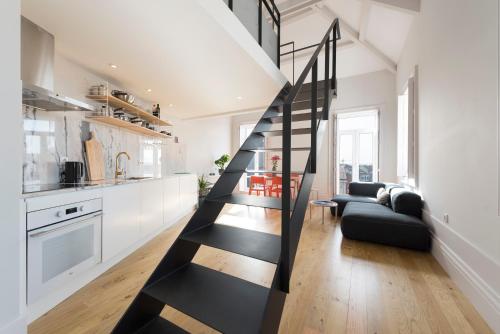 BmyGuest - Porto Design Central Apartment