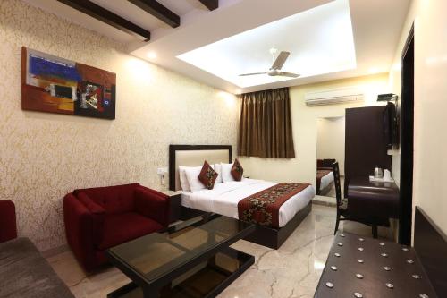 Gallery image of Hotel Kingston Park in New Delhi