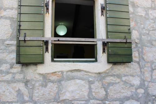 Φωτογραφία από το άλμπουμ του Voltera Apartments in Betina Old Town, with Parking Nearby σε Betina