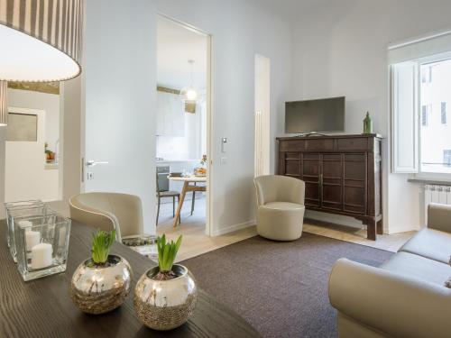 San Firenze Luxury Apartment by Mamo Florence