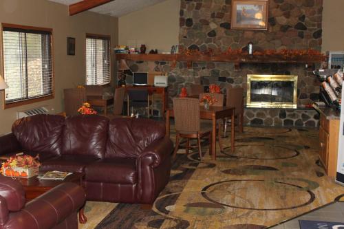 Zona de estar de Boarders Inn and Suites by Cobblestone Hotels - Ripon