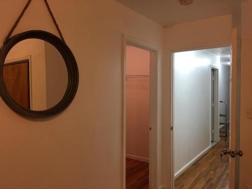 Imagen de la galería de Mojoy Homesuites At Runyon, en Newark