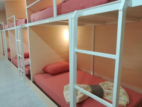 Fotografie z fotogalerie ubytování Koh Mook Hostel v destinaci Ko Mook