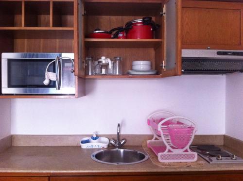 Una cocina o cocineta en Deep Ashri Apartment & Dive Club