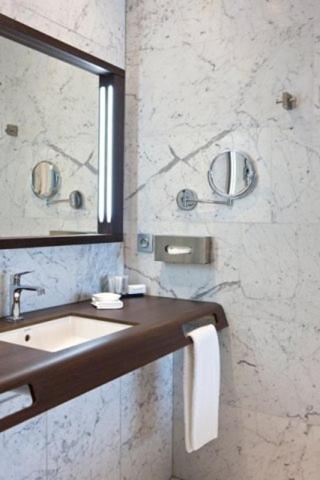 Ένα μπάνιο στο Blue Woods Hotel - Deerlijk