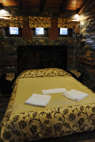 Gallery image of Petrogonima in Palaios Agios Athanasios
