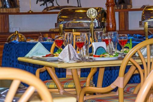 Εστιατόριο ή άλλο μέρος για φαγητό στο Eastland Hotel