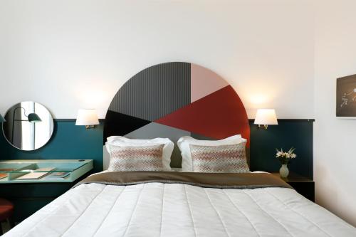 Elite Hotel Carolina Tower Image