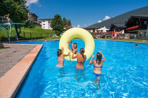 Foto dalla galleria di Appartements Tlusel a Ortisei