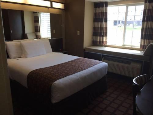 Cama o camas de una habitación en Microtel Inn & Suites Mansfield PA