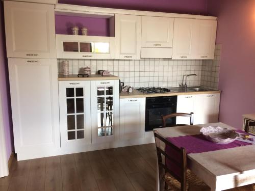 Una cocina o zona de cocina en Borgo Barone