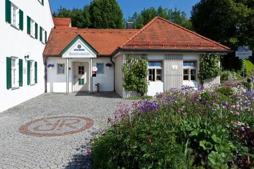 Κήπος έξω από το Landgasthof - Hotel Reindlschmiede