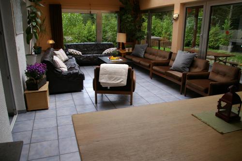 Ruang duduk di Ferienhaus Waldrand