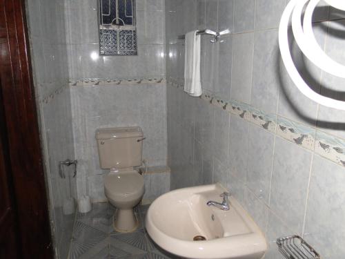 Ein Badezimmer in der Unterkunft Easy Sleep Guesthouse