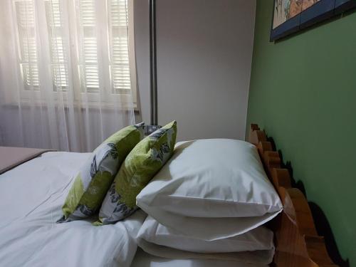 Postel nebo postele na pokoji v ubytování Ines Guest House
