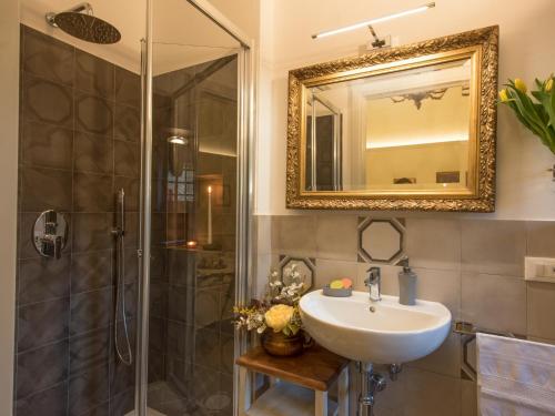 Atelier del Sarto Apartment by Mamo Florence