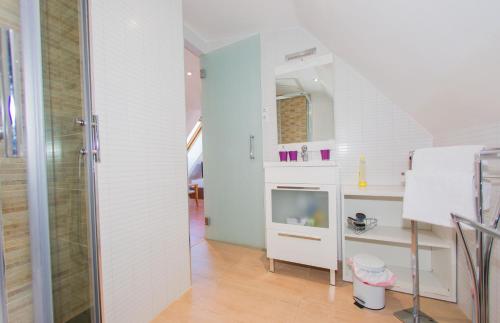 Gallery image of Apartamentos Madrid Centro in Madrid