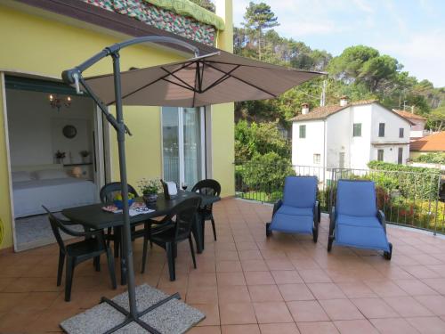 Kawasan patio atau luaran di Alla Foce del Magra - Tra Cinque Terre e Forte dei Marmi con posto barca