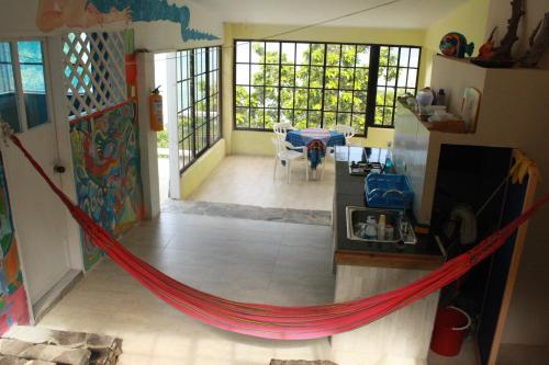Ruang duduk di Posada Rock-stone