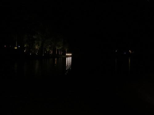 Permandangan sungai dekat dengan rumah percutian