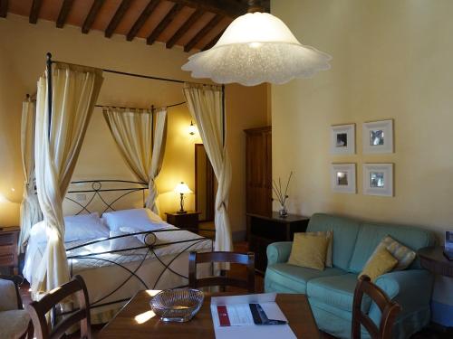 Posedenie v ubytovaní Borgo Colleoli Resort