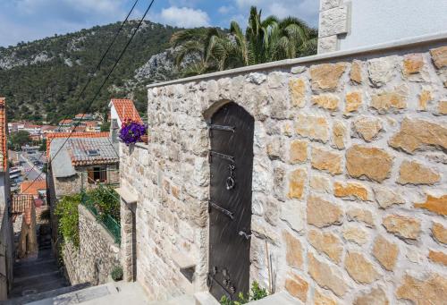 Gallery image of Villa Capitis in the center in Hvar