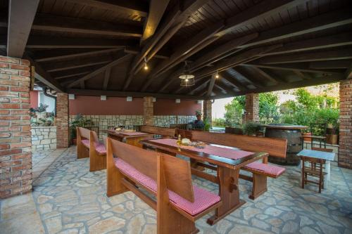 En restaurant eller et andet spisested på Kastell Apartments