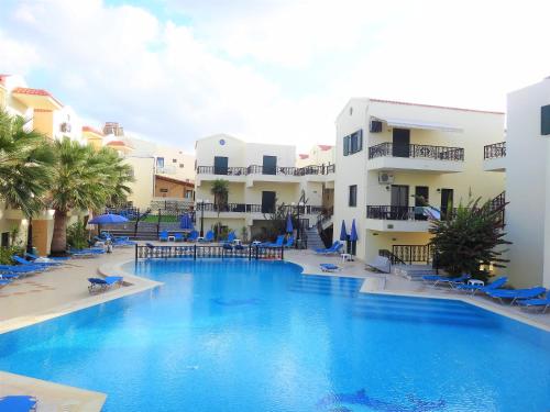 Πισίνα στο ή κοντά στο Diogenis Blue Palace