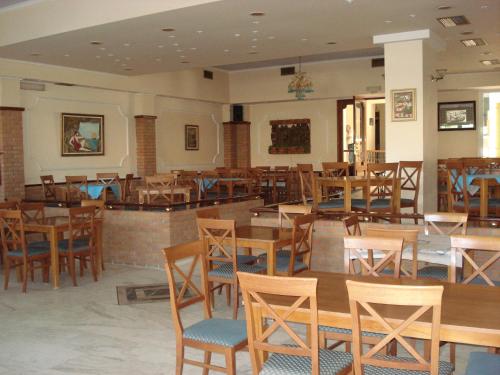 Restaurace v ubytování Filoktitis