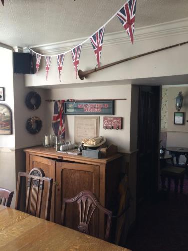 Gambar di galeri bagi George and Dragon Ashbourne di Ashbourne