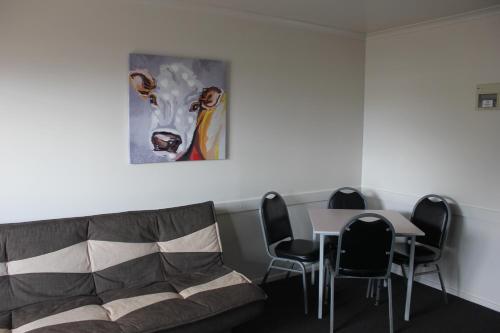 Posezení v ubytování Kiwi Court Motel