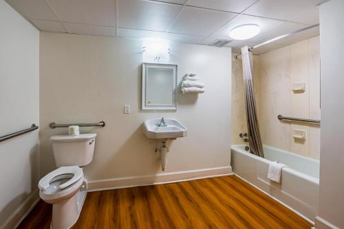 Koupelna v ubytování Motel 6-Perry, GA