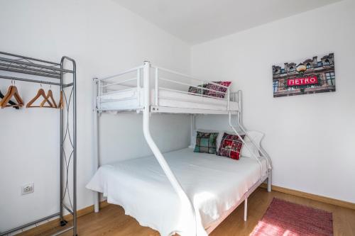 Двуетажно легло или двуетажни легла в стая в Apartamento À Francos Balcony