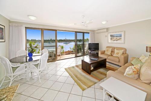 A seating area at Noosa Shores Apartment 10