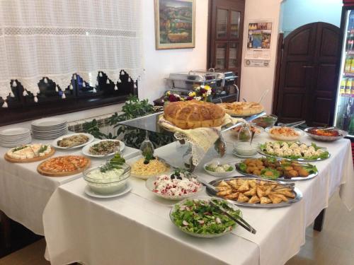 Mad på hotellet eller i nærheden