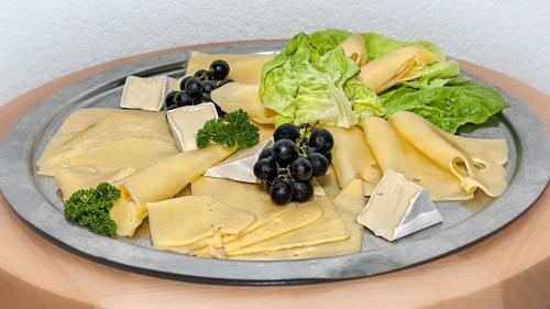 Еда / где поесть недалеко от отеля