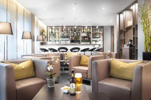 Un lugar para sentarse en Best Western Hotel Favorit