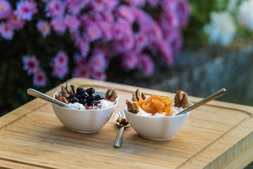 Mad på pensionatet eller i nærheden