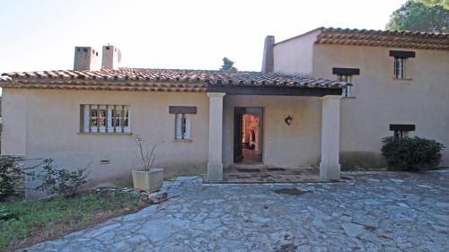 Villa Cavok avec piscine privée et 3 chambres dans résidence fermée, proche des plages de Sainte-Maxime