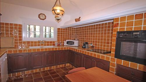 Villa Cavok avec piscine privée et 3 chambres dans résidence fermée, proche des plages de Sainte-Maxime