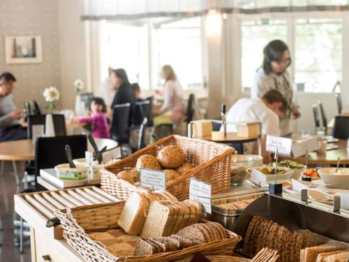 En restaurang eller annat matställe på Hotell Svanen