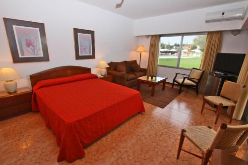 Katil atau katil-katil dalam bilik di Hotel Terraza del Mar