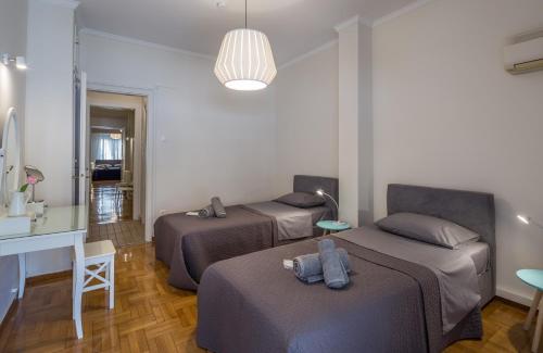 Elite Downtown Central 5th Floor Apartment