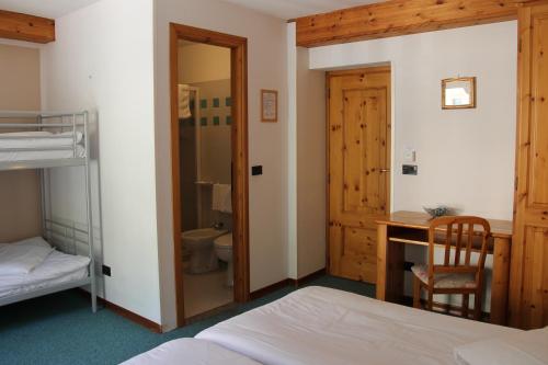 Fotografie z fotogalerie ubytování Mont Velan Chambres & Restaurant v destinaci Saint-Oyen