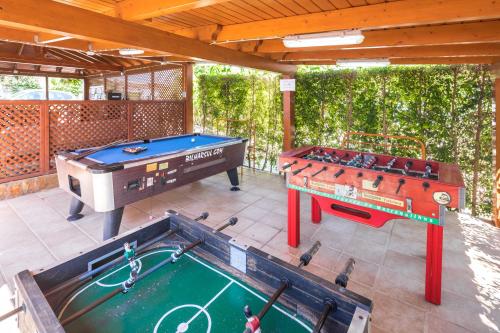 Billard dans l'établissement Apartamentos Flor da Laranja, Albufeira